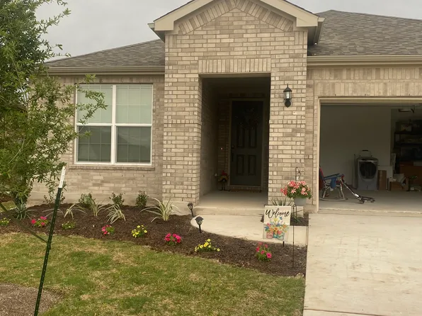 165 Slenderleaf Dr, Marble Falls, TX 78654