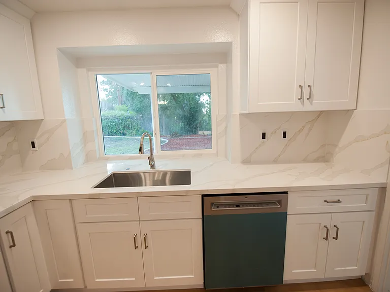 30966 Riverton Ln — Photo 15