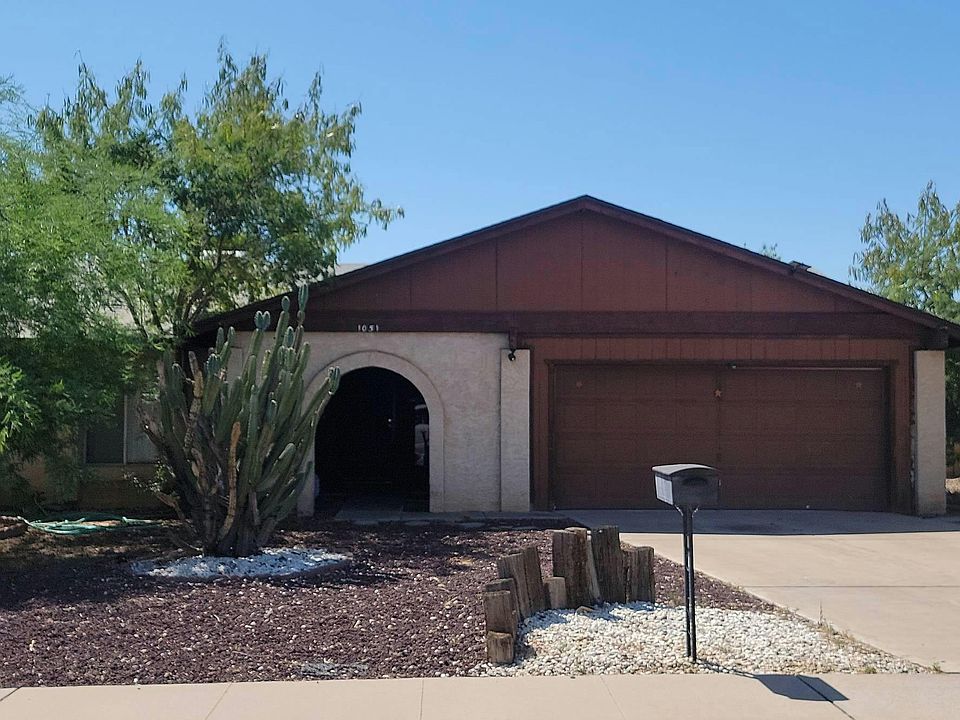 1st image of 1051 W Manhatton Dr