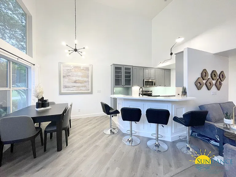 875 Indigo Loop — Photo 9