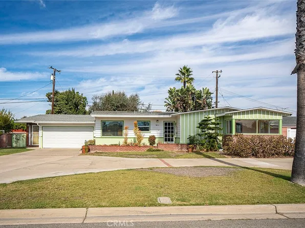 9851 Hummingbird Ln, Garden Grove, CA 92841