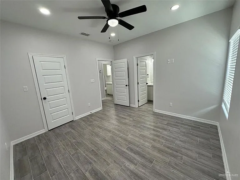 1012 Kohala Ave #1 — Photo 2
