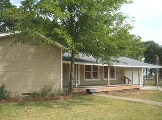 2334 Harvey Mitchell Pkwy S, College Station, TX 77845