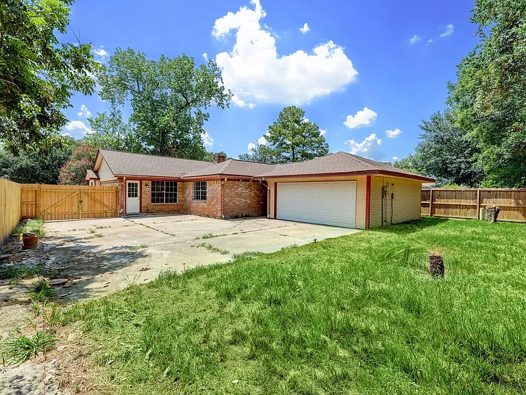 9006 Stone Brook Ln — Photo 14