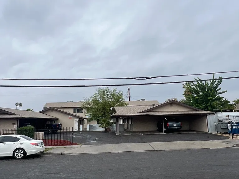 3041 E Hammond Ave #105 — Photo 1