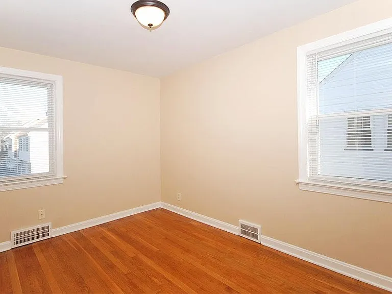 3721 Silsby Rd — Photo 19