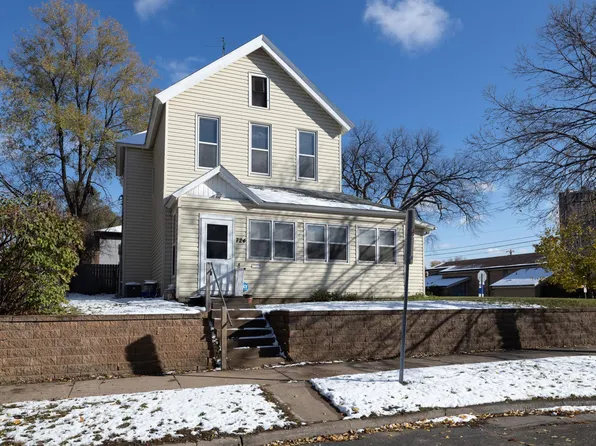 724 Burr St, Saint Paul, MN 55130