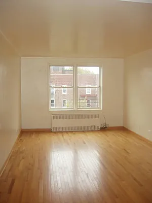 Sold by Brooklyn Bridge | media 8