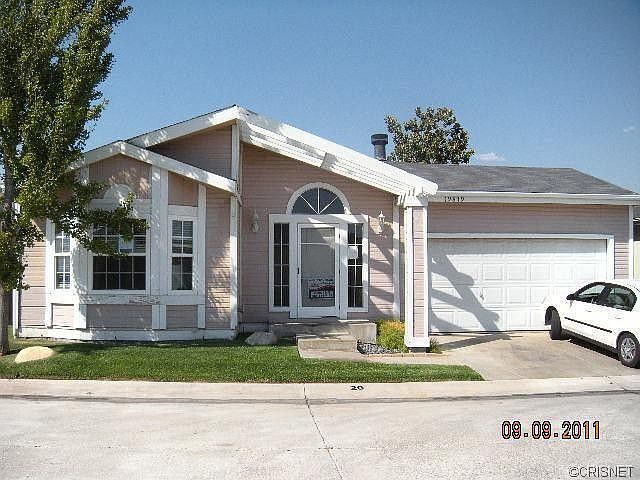 1st image of 19879 Cottonwood Dr
