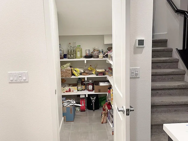 kitchen pantry