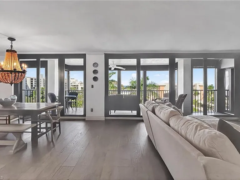 2400 Gulf Shore Blvd N #603 — Photo 3