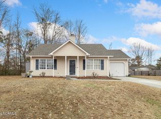 519 Crissy Dr, Jacksonville, NC 28540