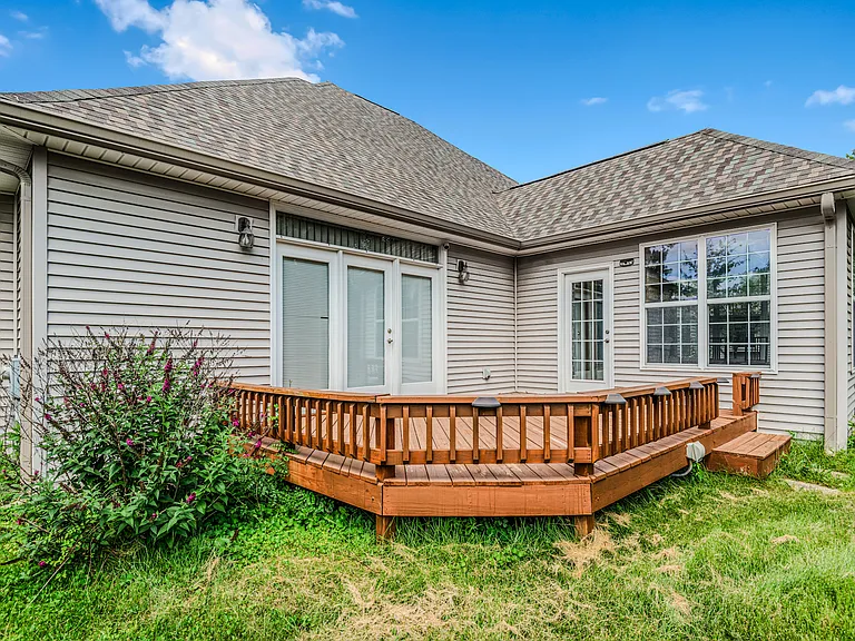 725 Greystone Ct — Photo 50