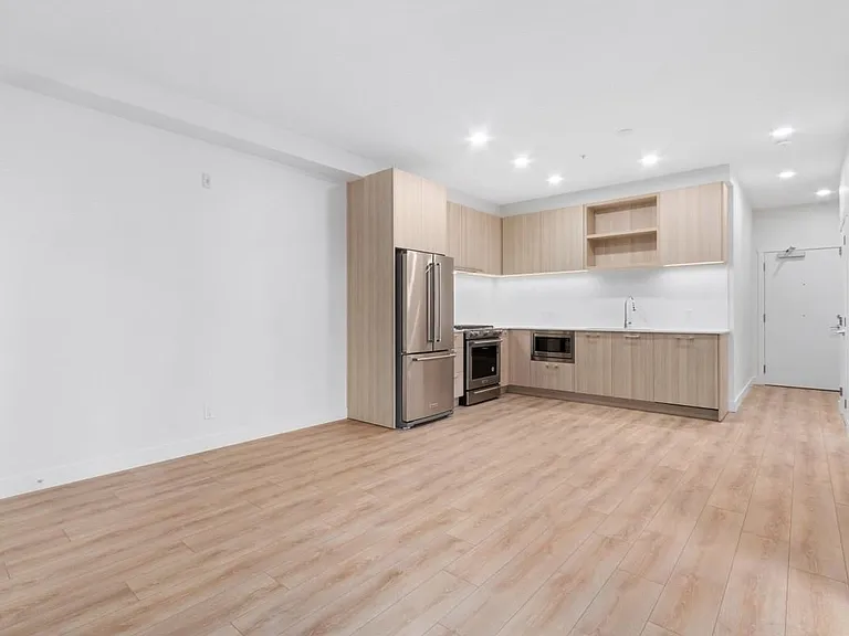 721 Anskar Ct #501 — Photo 6