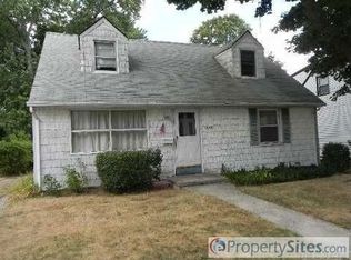 1308 G St, Valley Stream, NY 11580