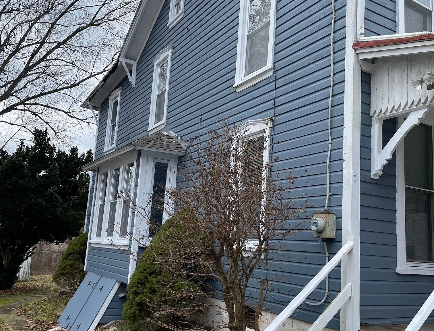 3 bed, 1444 sqft, $2,000 — Photo 3