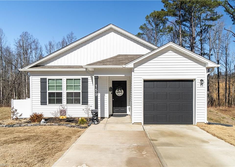1st image of 159 Ariel Ct