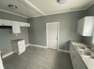 510 Iowa St, Waterloo, IA 50703