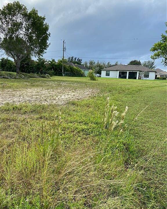 1st image of 840 SW 30th Ter