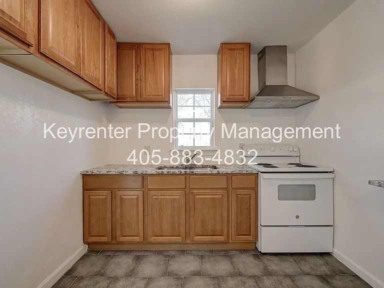 2709 N Fonshill Ave — Photo 14