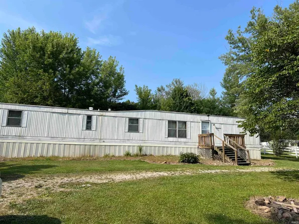 10931 E Blue Sky N, Springville, IN 47462