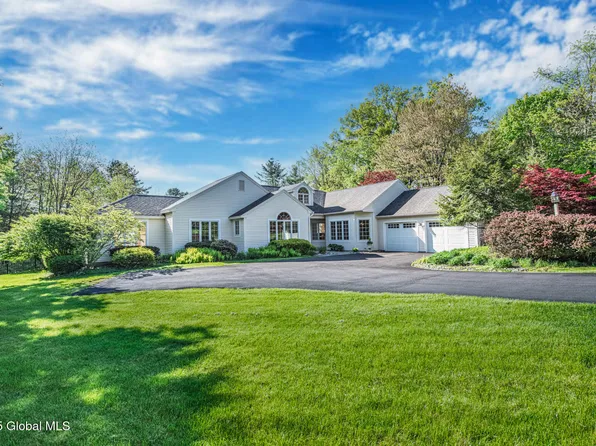 30 Haswell Greene Road, Delmar, NY 12054