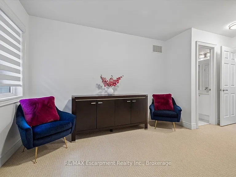 2400 Spring Meadow Way — Photo 36