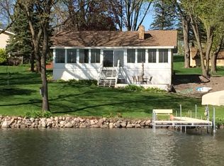 24216 E Cedar Lake Dr, New Prague, MN 56071