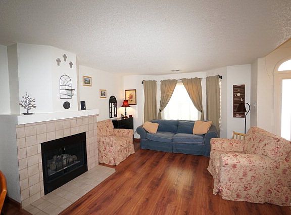 2nd image of 3924 Elderica Ct