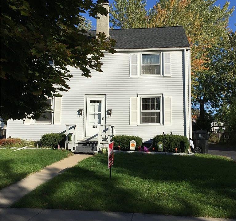 1st image of 135 Pullman Ave