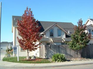 3298 Matthew Ln, Fortuna, CA 95540