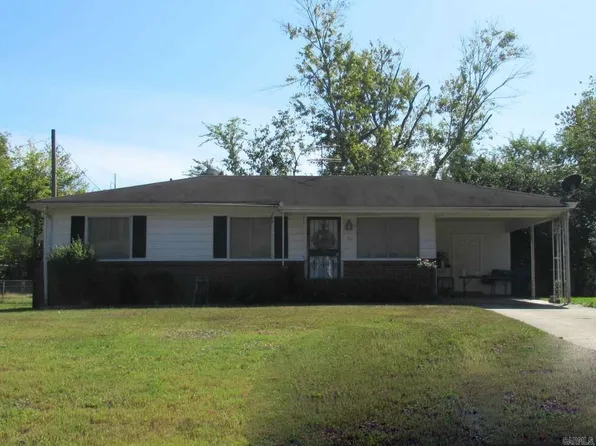 106 Steven Dr, Little Rock, AR 72205