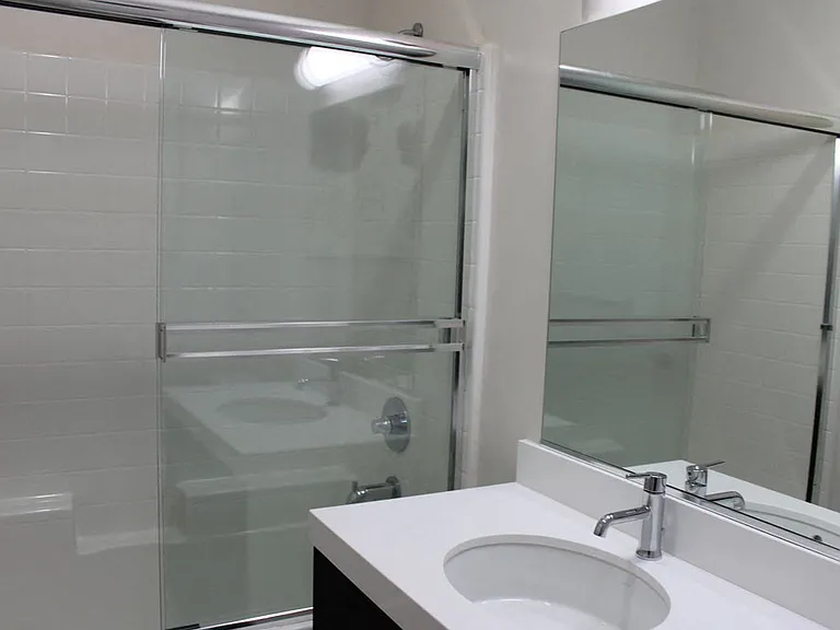 3630 Mentone Ave — Photo 21