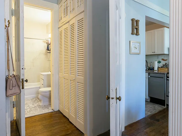 271 Dartmouth St #2M — Photo 10