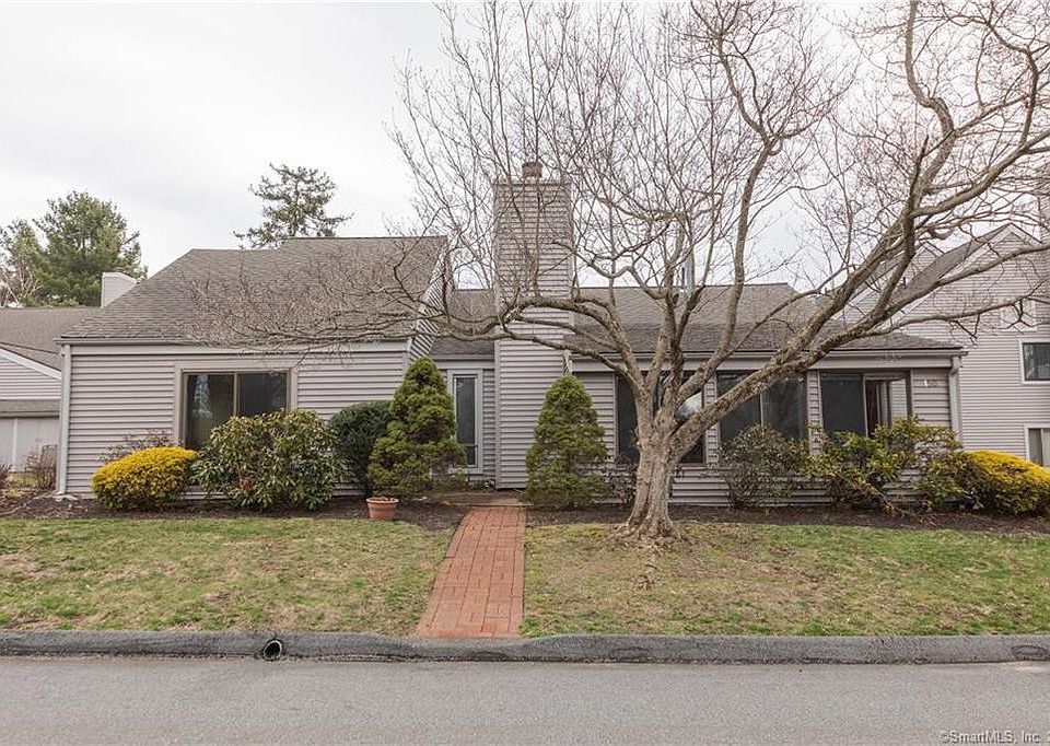 1st image of 150 Hollister Way S