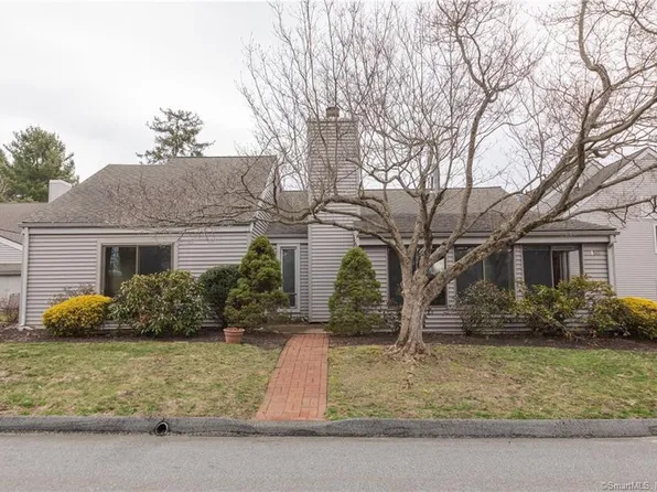 150 Hollister Way S, Glastonbury, CT 06033