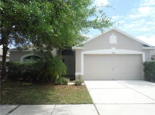 2922 Prairie Iris Dr, Land O Lakes, FL 34638
