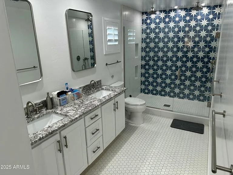 W Christine Cir — Photo 17
