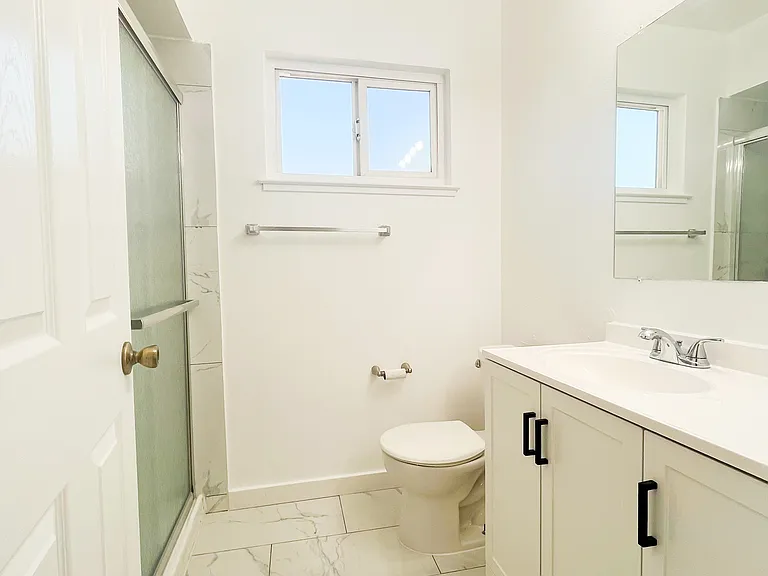 1013 Clinton Rd #1013 — Photo 6