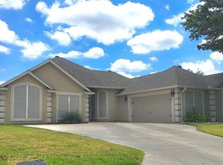 2045 N Ranch Estates Blvd, New Braunfels, TX 78130