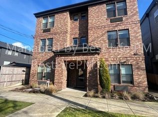 7122 N Greenwich Ave #2, Portland, OR