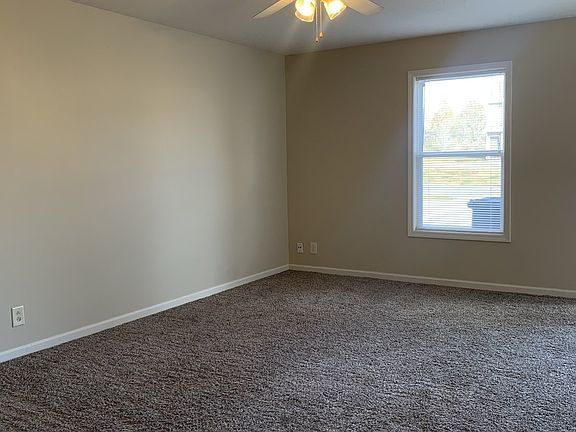 5th image of 516C Patriot Park Ct