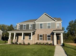 2219 Hospitality Ln, Murfreesboro, TN 37128