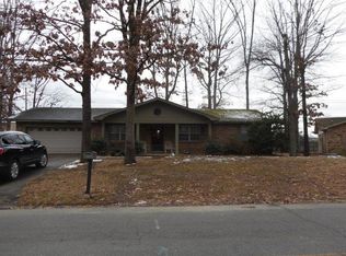25 Indian Trl, Searcy, AR 72143