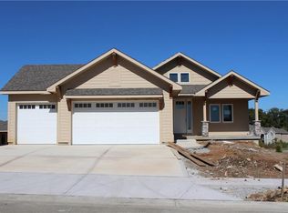 4014 W 158th Ter, Overland Park, KS 66224