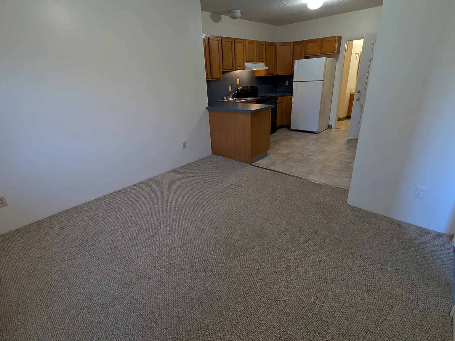 1 bed, $1,400 — Photo 2