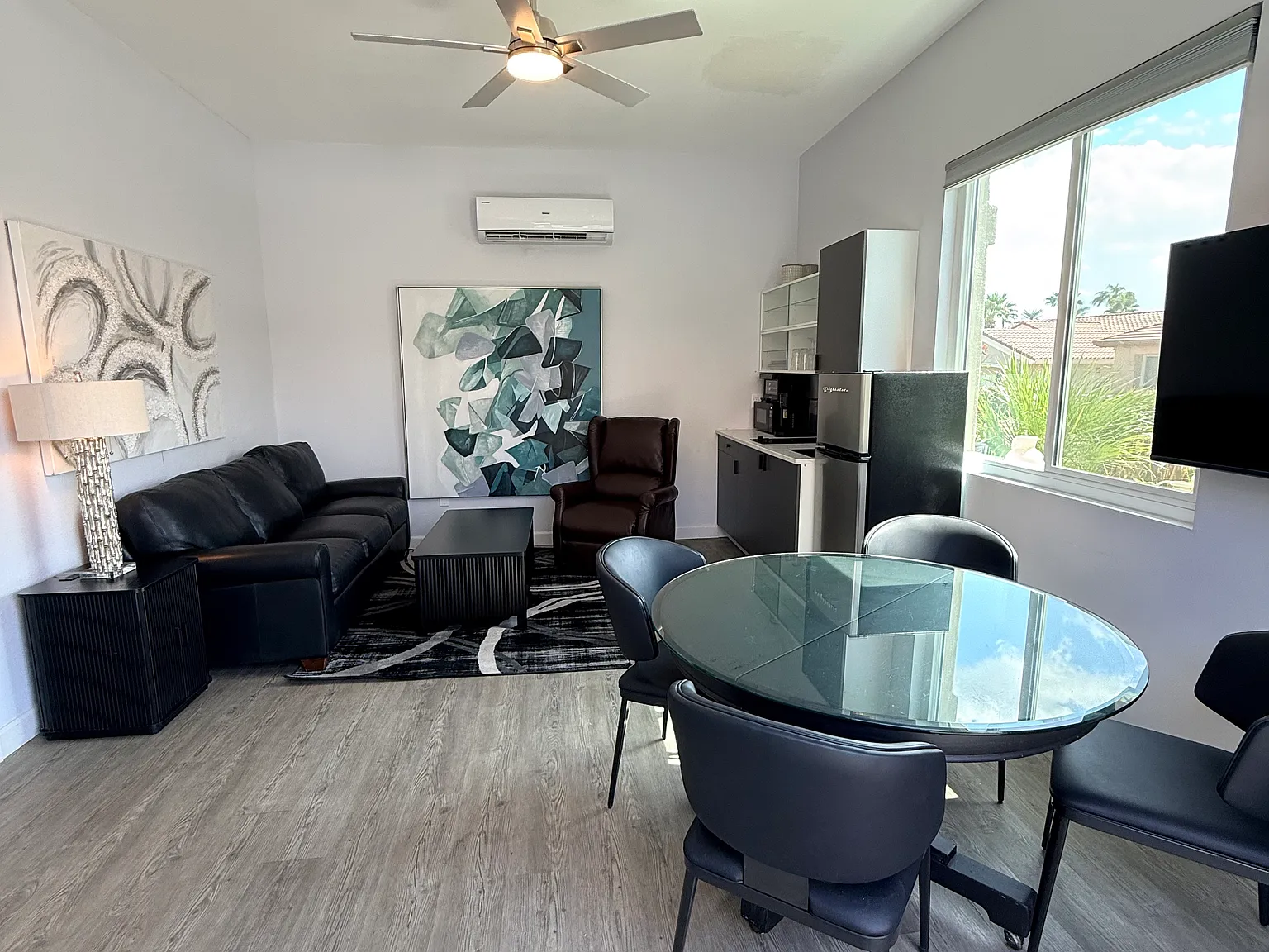 1 bed, 580 sqft, $1,998 — Photo 4