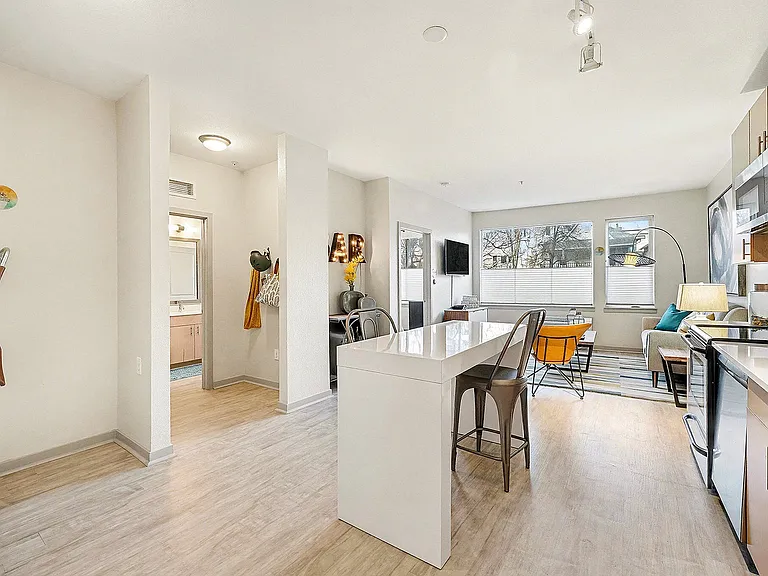 Seamlessly Connected Living & Dining
