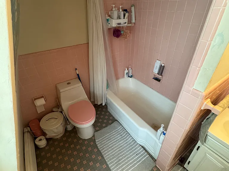 39 Adams St #3 — Photo 9