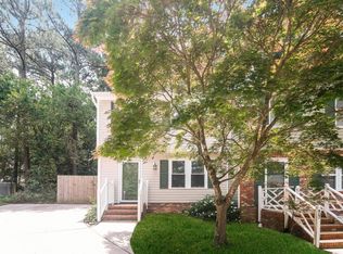 404 Shannonford Ct, Wake Forest, NC 27587